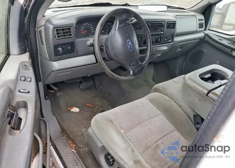 2003 Ford F250 Super Duty z USA, uszkodzony, nr VIN 1FTNX21PX3EC80137